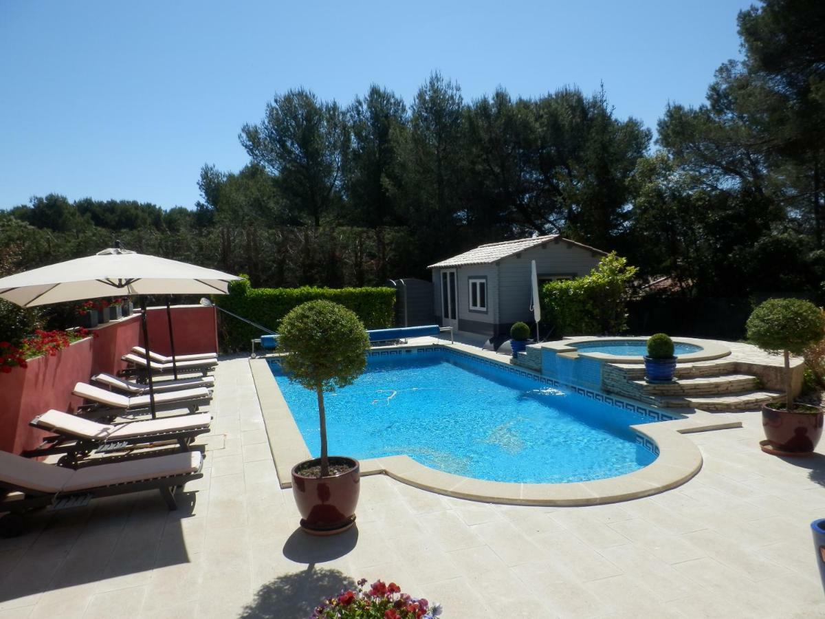 Gite Le city en Provence Lambesc Extérieur photo