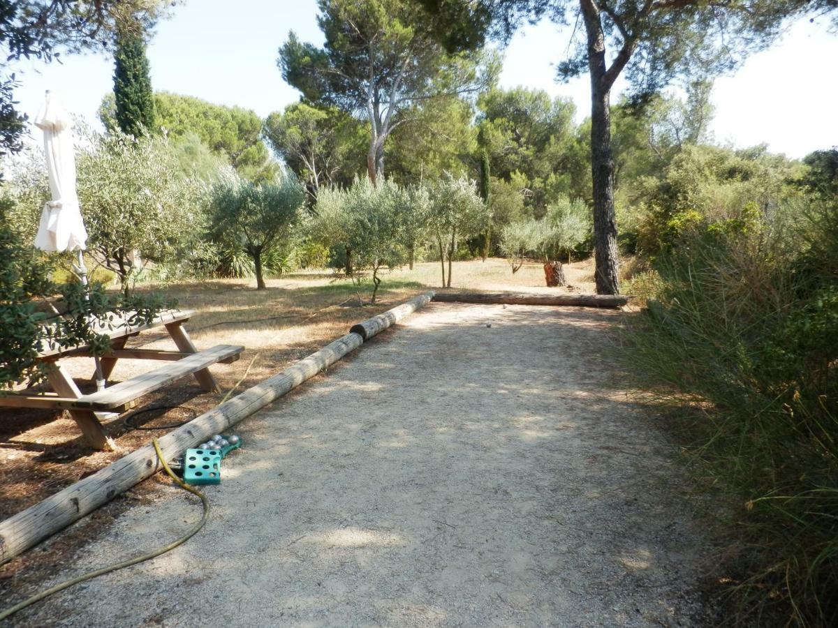Gite Le city en Provence Lambesc Extérieur photo